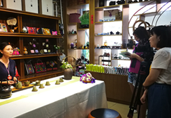 �����Еr�Ļ���ý����������˾���V���ό����L