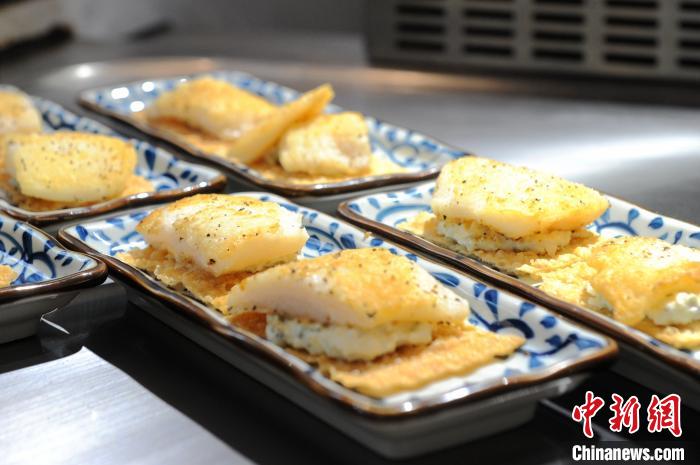 �������ݡ���e���L(f��ng)ζ���_(t��i)ʽ�F�������������� �z