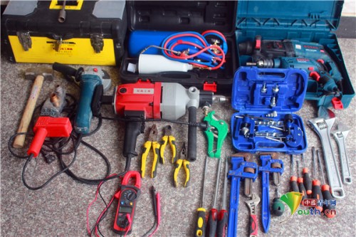 �D��ÿλ�S�޹����ľS�޹��ߡ���(j��)��B���@�׾S�޹��߃rֵ3000Ԫ�����L�߹��D