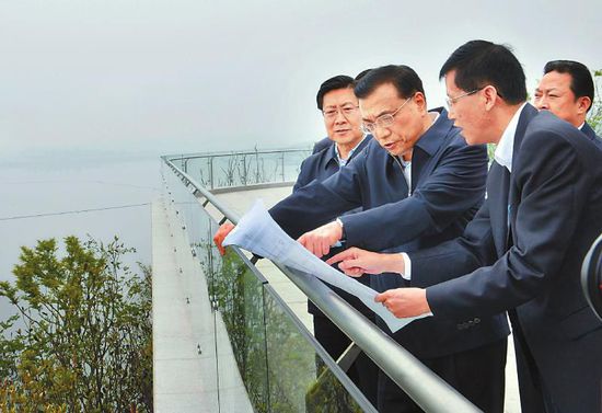 4��25������ˏ�(qi��ng)��������츮�^(q��)�ɶ��ƌW(xu��)�ǿ������˽��츮�^(q��)���ɶ��ƌW(xu��)�ǰl(f��)չ�½�(j��ng)��(j��)������(d��ng)�ܵ����P(gu��n)��r��