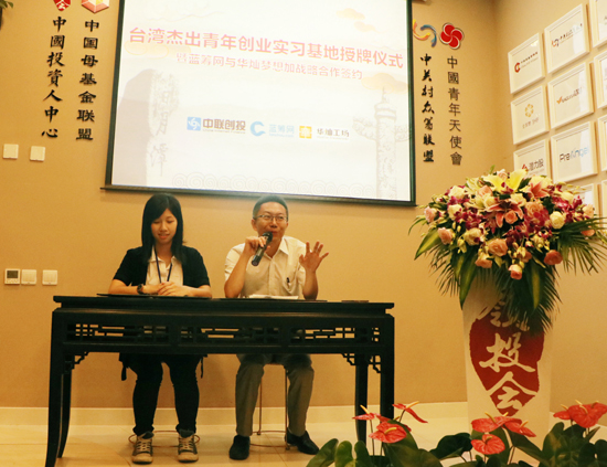 �DƬĬ�J��(bi��o)�}