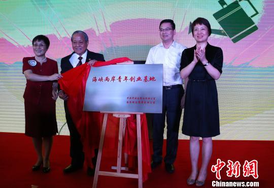 �D����ƃxʽ�F(xi��n)��(ch��ng)�������Y�� �z