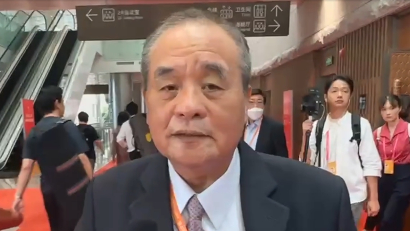 �_(t��i)�������L(zh��ng)(li��n)�x����(hu��)����(hu��)�L(zh��ng)�����x���ɰ���͸�^(gu��)�����Ԍ�(sh��)�F(xi��n)���ú�ƽ�DƬ