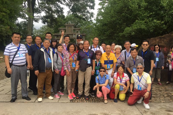 ���ҿ����{Փ���������ڣ������Į������ǡ�����һ���ˡ��ĸЄ�