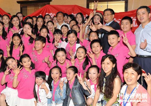 С���Ǻϳ��F(tu��n)�ݳ��Y(ji��)�����Ӱ����