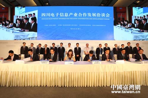 ǢՄ�����e���ش��Ŀ���s�xʽ��8���ش��Ŀ�M(j��n)�ЬF(xi��n)�����s