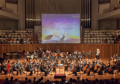 ���Čú��{�ɰ�̥����������