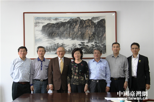 山東省臺辦主任張雪燕會見全國臺企聯(lián)常務(wù)副會長 山東省臺辦主任張雪燕會見全國臺企聯(lián)常務(wù)副會長