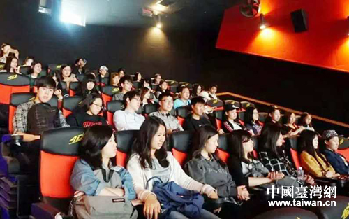 滬臺大學生感受嘉定臺北風情街 滬臺大學生感受嘉定臺北風情街