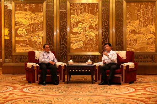 �Ĵ�ʡ��ʡ�L���dƽ���ң���Ҋ�_���Ї����W(xu��)�����u(y��)�����LĲ�ڠNһ��