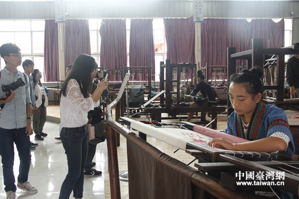 �ɰ����ꅢ�^���÷��z�����^���������Cӛ�