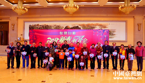 ��ϯ(li��n)�g����ӵ����P(gu��n)�I(l��ng)�����ھ��_��ٛ�͸��������f�´�ף��