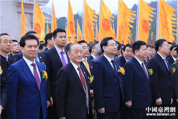 ������Y�F(xi��n)�� �Ї��_���W(w��ng) �����z��