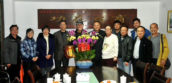 ���帱����һ���c�������_(t��i)�f(xi��)�ɲ���Ӱ