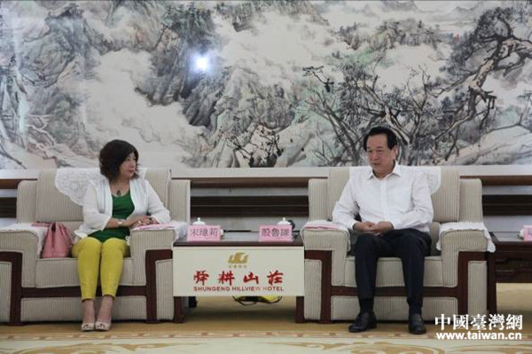 濟(jì)南市人大常委會主任會見臺灣客人 濟(jì)南市人大常委會主任會見臺灣客人