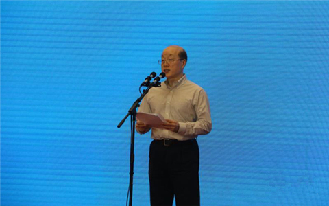 ���Y(ji��)һ���γ�ϯ��11�ý��_���_Ļʽ