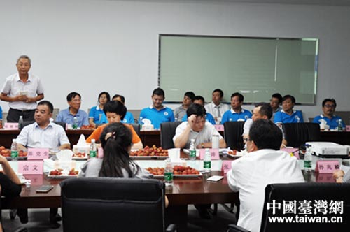 聯(lián)合調(diào)研組一行與惠州臺商代表座談交流 聯(lián)合調(diào)研組一行與惠州臺商代表座談交流