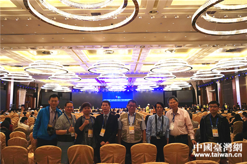 部分媒體團記者在“數(shù)博會”開幕式現(xiàn)場 部分媒體團記者在“數(shù)博會”開幕式現(xiàn)場