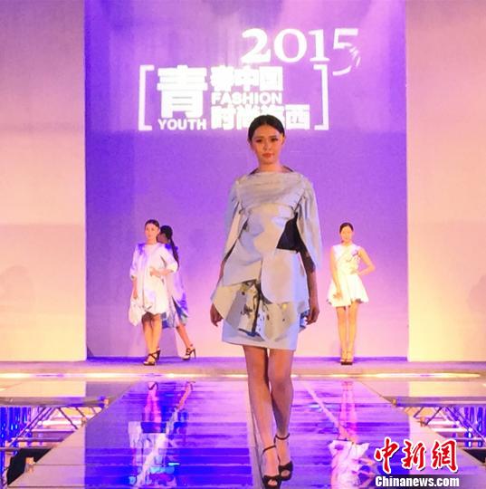 �ɰ���У(li��n)�k���b�O(sh��)Ӌ(j��)��ِ�j��(chu��ng)����r(sh��)��