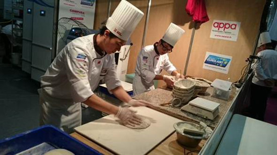 世界面包大賽臺灣選手憑“牛魔王”奪冠(圖)