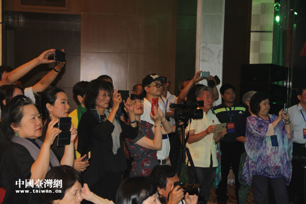 �����_�µăɰ��߼��۽z��