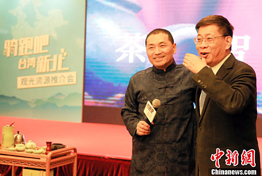 �_(t��i)���±��и����L(zh��ng)һ������܇���b���F(xi��n)���Ϻ��ƏV�����