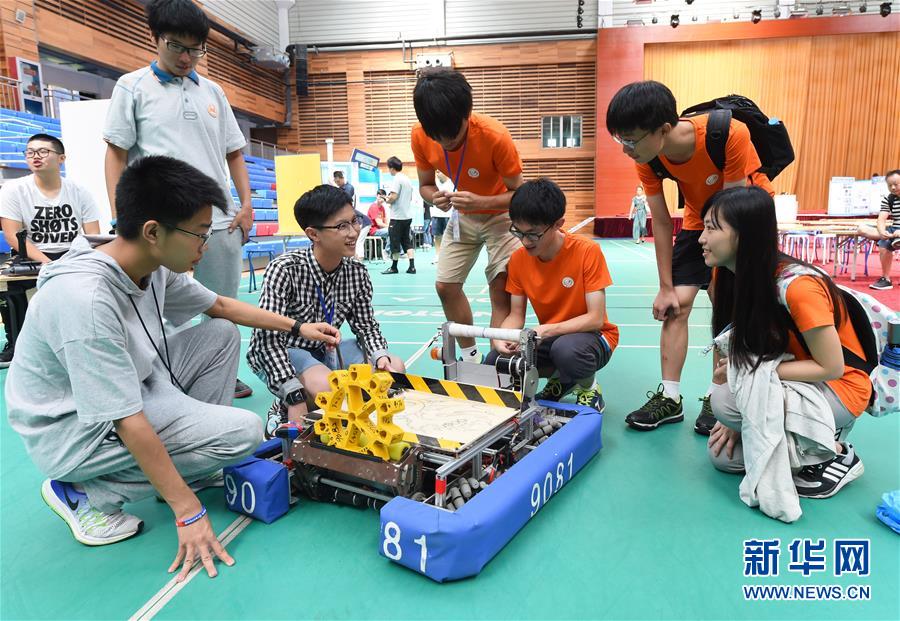 �Ͼ���������_(t��i)����С�W(xu��)�Ƽ���(chu��ng)�½����������(d��ng)�e��