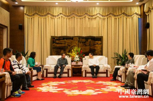 ����ʡί����(sh��)ӛ��܊��(hu��)Ҋ(ji��n)�_(t��i)�����|�h�h��(hu��)�h�L(zh��ng)�ܵ�Փ