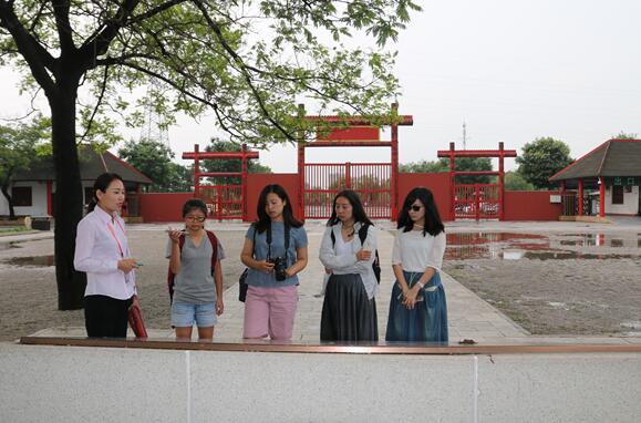 在殷墟采風(fēng) 在殷墟采風(fēng)