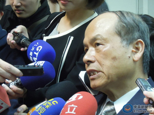 臺“財長”挺兩岸服貿(mào)協(xié)議稱大陸市場很重要