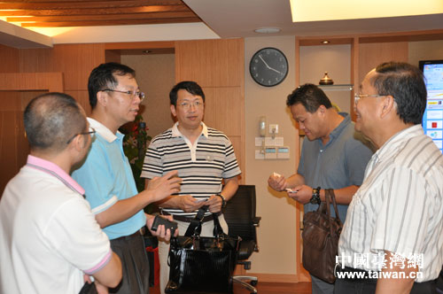 ��־�㸱���L�c�_��������һ��