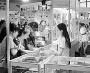 �f�N�_����Ʒ������B���D��