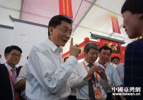 ��r�c�_���H�н�Մ