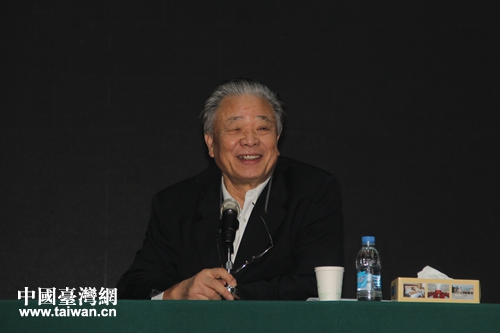 �Ї���I��I(y��)(li��n)�ϕ�(hu��)��(hu��)�L(zh��ng)�����x�ԡ���ĸ��c����l(f��)չ�������}����I(y��)�ҹ���Փ���M(j��n)�����v��