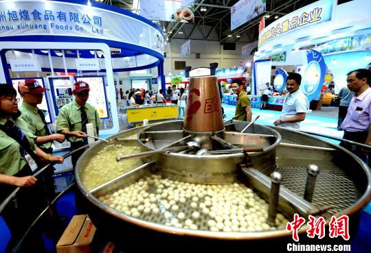 ���ø��ݡ��O�������e�k�ڶ����Ї�(����)�~�蹝(ji��)���ʼ������F(xi��n)���ܹ�ǧ��ʳ�õĳ����~���������������ɸ� �z