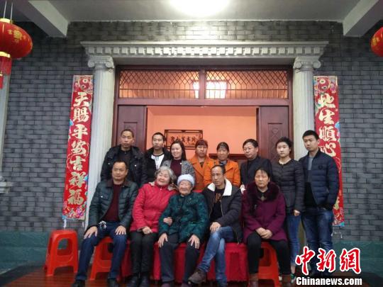 ������(ǰ�����)�c�H�˺�Ӱ�����ѻ��ЃS(li��n)���D�����z