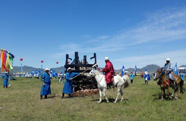 ���{�ɰ�������g�����_(d��)Ľ�ڳ�����_Ļ