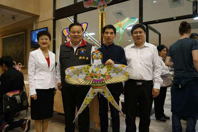 �����ʷ��z�[�´���ɽ�|�����|(zh��)�Ļ��z�a(ch��n)չ�ݡ����_����ɏѲչ