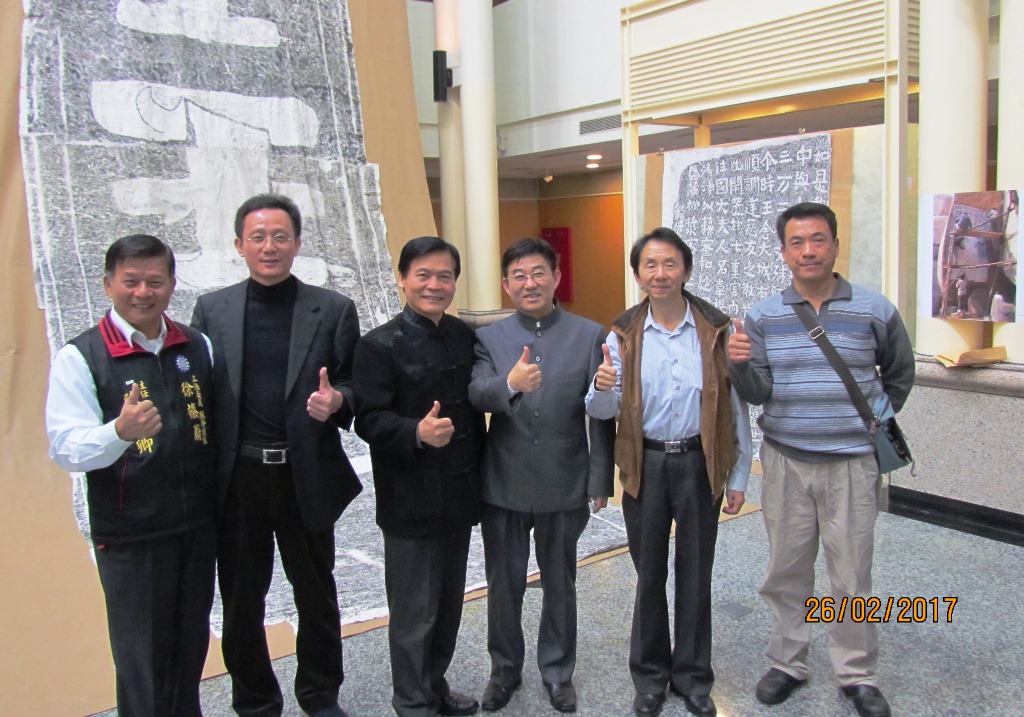 ɽ�|�����տ��ӡ�������������Ļ�չ�ڻ�ɏ�_Ļ