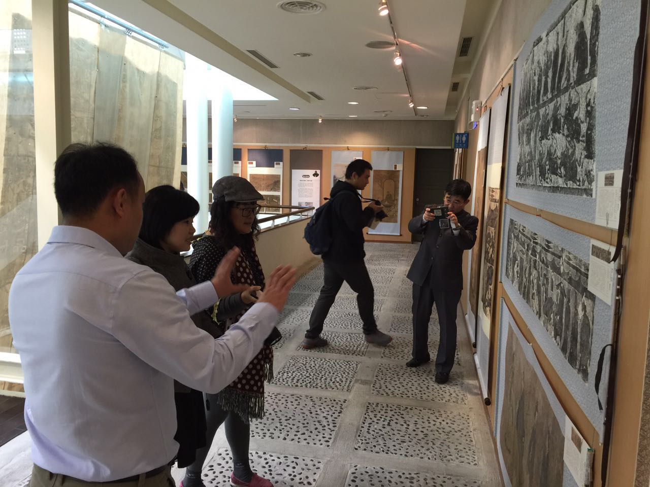 ɽ�|�����տ��ӡ�������������Ļ�չ�ڻ�ɏ�_Ļ