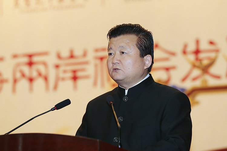 �����о�Ժ�hί��ӛ����������_Ļʽ �����и����L���V���gӭ�o