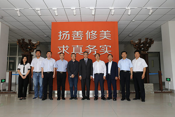臺灣朝陽科技大學(xué)鄭道明校長訪問山東英才學(xué)院 臺灣朝陽科技大學(xué)鄭道明校長訪問山東英才學(xué)院