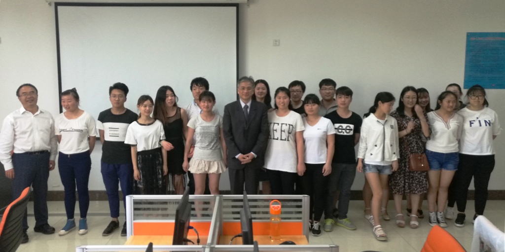 臺灣朝陽科技大學(xué)鄭道明校長訪問山東英才學(xué)院 臺灣朝陽科技大學(xué)鄭道明校長訪問山東英才學(xué)院