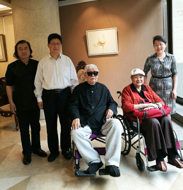 山東省臺辦主任孟慶斌會見臺灣著名書畫家李奇茂夫婦 山東省臺辦主任孟慶斌會見臺灣著名書畫家李奇茂夫婦