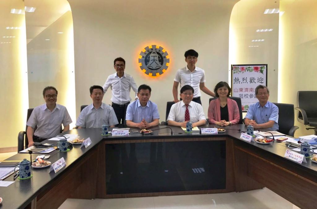 ��(j��)�ϴ�W(xu��)�M�F(tu��n)���_(t��i)����У�M(j��n)�ЌW(xu��)�ƽ��O(sh��)���ӽ���