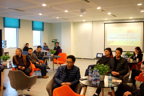 創(chuàng)業(yè)項目交流活動現(xiàn)場 創(chuàng)業(yè)項目交流活動現(xiàn)場