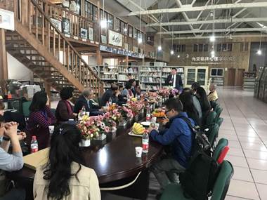 在光亞學(xué)校參訪交流 在光亞學(xué)校參訪交流