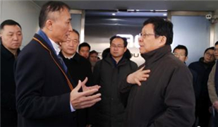 陳德銘河南訪臺(tái)企派送“定心丸”:逐步為臺(tái)胞提供同等待遇