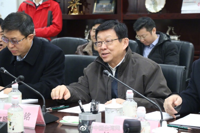 ���f(xi��)��(hu��)��(hu��)�L(zh��ng)ꐵ�����L�_(t��i)���ۂ���һ��