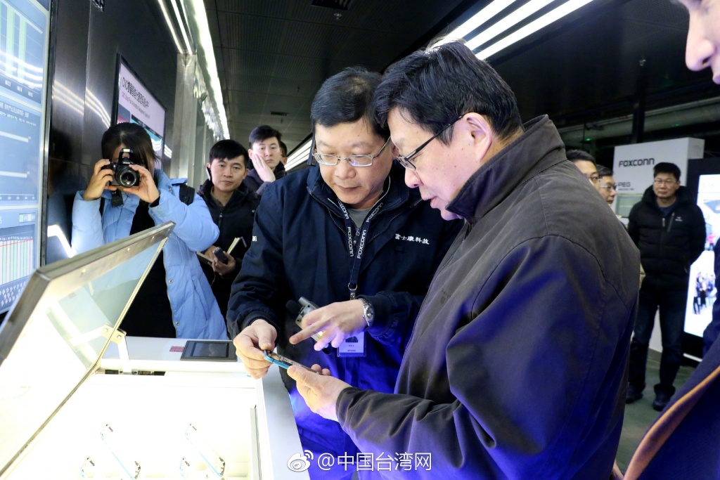 ���f(xi��)��(hu��)��(hu��)�L(zh��ng)ꐵ�����L��ʿ�������Ї�(gu��)��(m��ng)���ゃҪ����